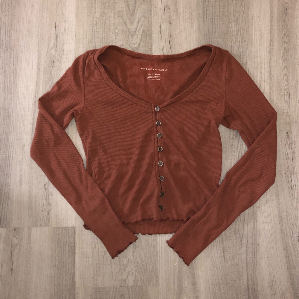 American Eagle shirt